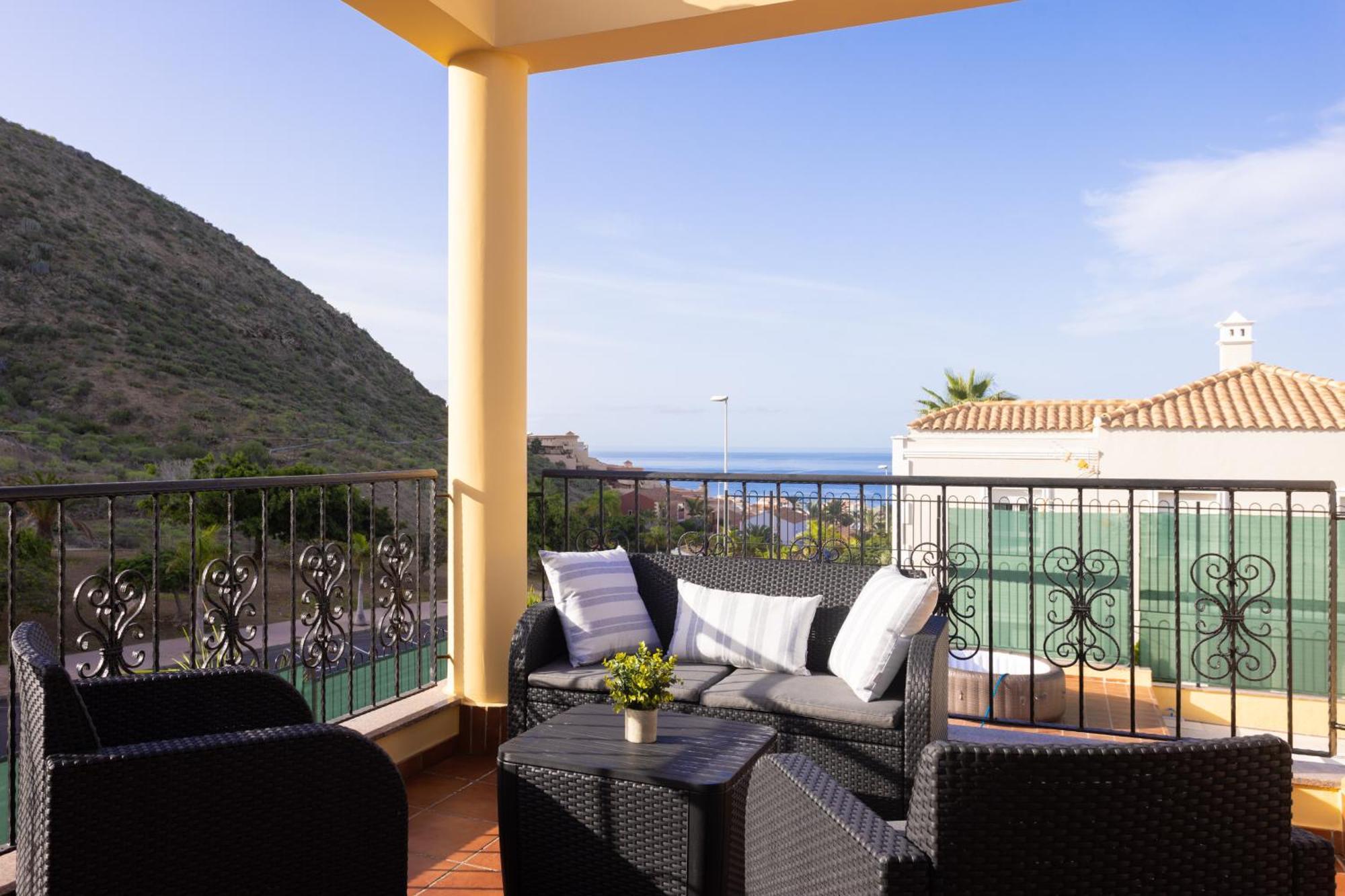Classbnb - Exclusive Villa With Private Pool 1 Kilometer From Los Cristianos Beach Exterior photo